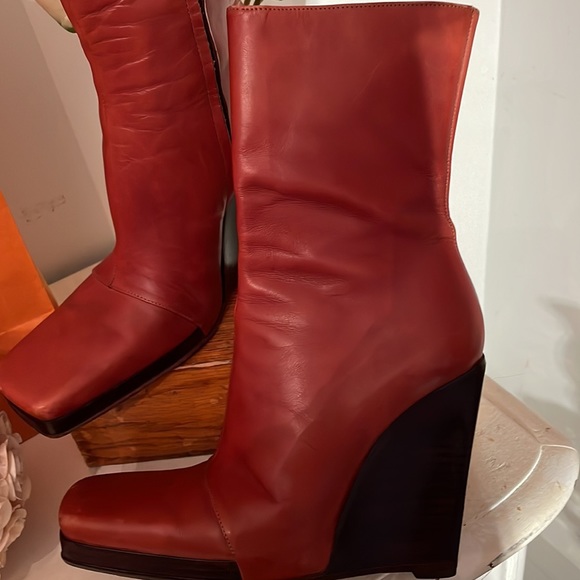 Wedge square toe boots - Picture 3 of 6